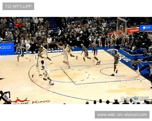 库里后撤步三分杀伤拉满